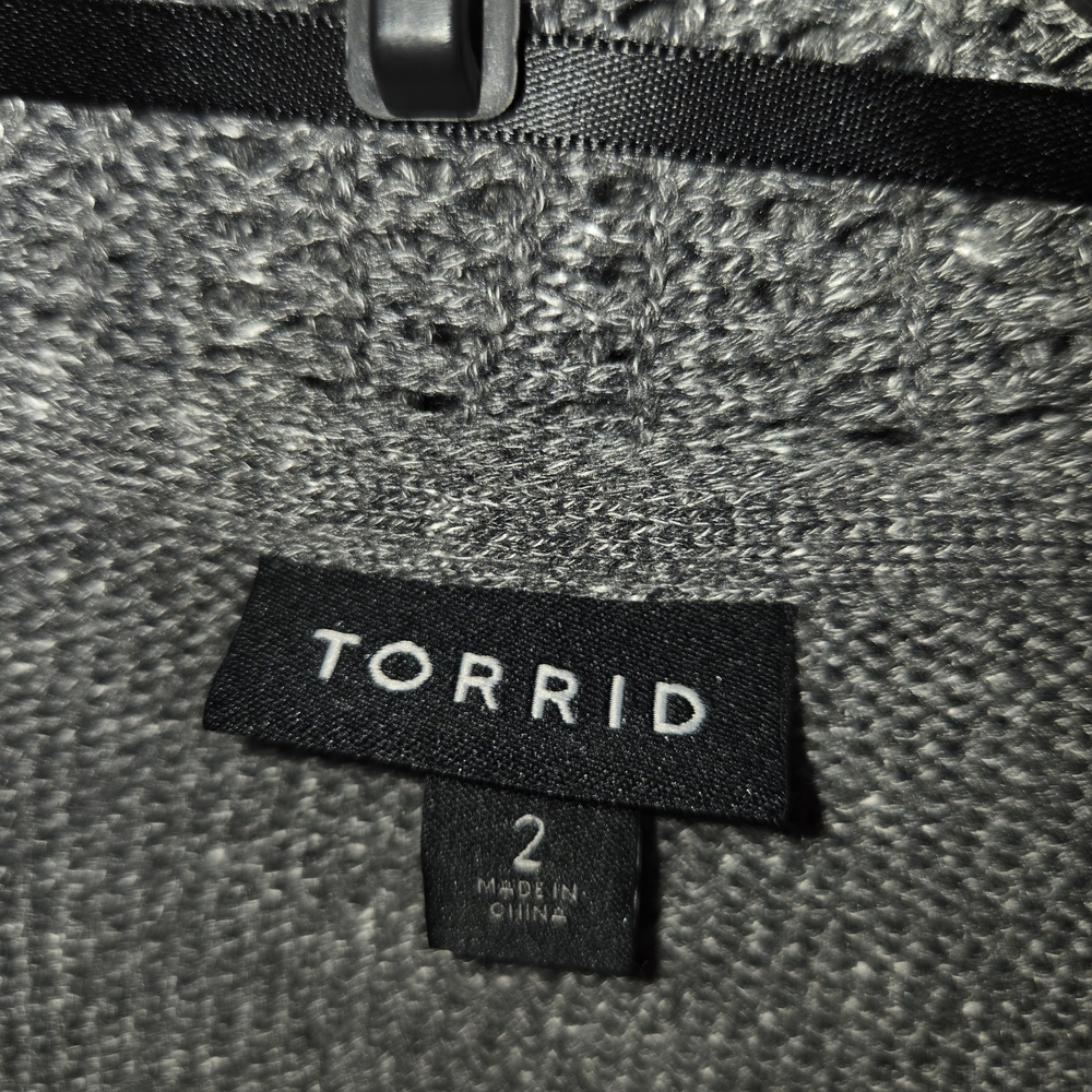 Torrid Heather Gray Knit Cardigan - Picture 2 of 4